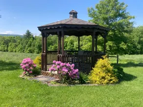 The Guest House at Coulter Farms - Image 2