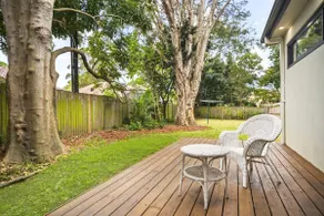 Luxury Retreat & Spacious 4BR House in Willoughby - Image 4