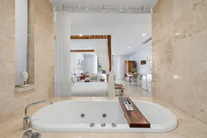 La Petit Unite - Luxe Santai Studio by uHoliday - Image 5