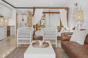 La Petit Unite - Luxe Santai Studio by uHoliday - Image 4