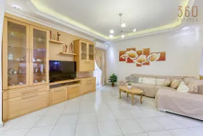 Charming 3BR Apt with Breathtaking Sea Views by 360 Estates - Image 4