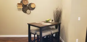 Dwntwn Cozy Boho-Chic 2 Bd/2Bath - Image 5