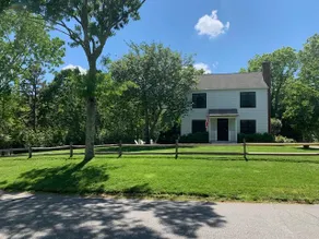 Wainscott Vacation Home - Image 2