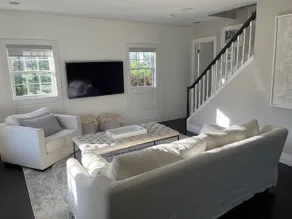 Wainscott Vacation Home - Image 4