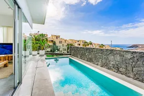 Villa Larisa - private heated pool, chill out and BBQ - Image 2
