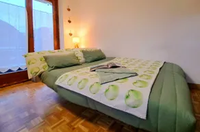 49 sqm two-room apartment with large garden 650m from the center - Image 4