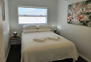 Redwood Apartments - Image 3