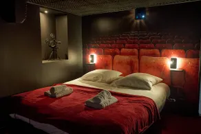 Unconventional movie studio in Nevers - Image 3