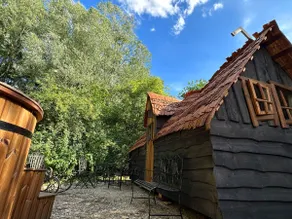 Fairytale Cabin & Private Spa - Image 4