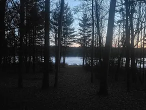 Red Oak Retreat -Cabin on the Water - Image 2