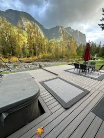 Sno/Falls River Paradise Kg Bed HotTub Mt View 1BR - Image 3