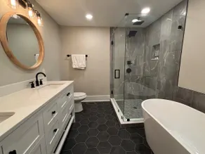 Modern Home near Plaza Midwood - Image 3