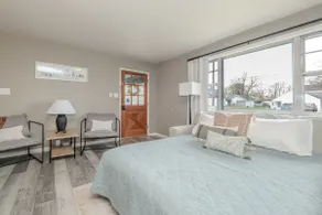 Charming Home, DT Westfield & Grand Park, Extras! - Image 4