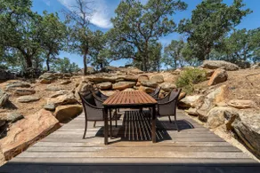 Legends Lake House - Image 5