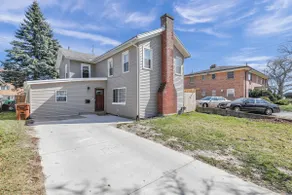 5 Bedroom, 7 Bed Cozy and Spacious Home. - Image 2
