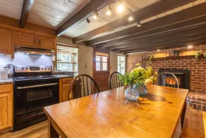 Carrick Cabin - Image 2