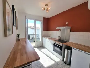 Waterfront 200 m from beach - Image 2