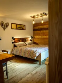 The Sundial Cabin - Image 2