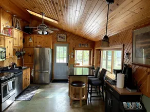 Four Season Private Retreat - Image 4