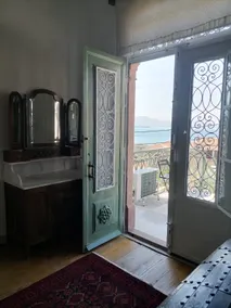 Εfterpi's Traditional House - Image 5