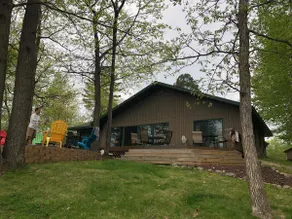 Classic Northern MN Lake Cabin - Image 2