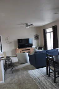 Cozy Springs - Image 3