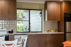 Hawkview Rest Guest House - Image 5
