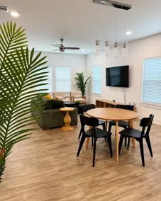 The Beach House Getaway! - Image 4