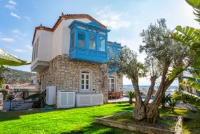 Beach front original stone mansion - Image 5