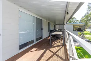 103 at Walkers - Image 4