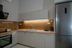 Mylos 2 Modern Apartment - Image 3
