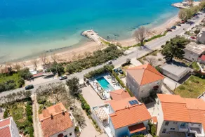 New Luxury Beach Villa - Image 4