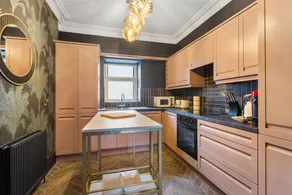 Hestia House - Image 4