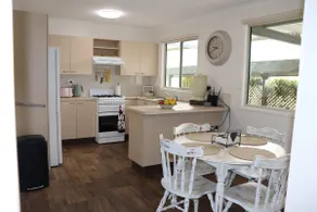 Eden Vale Cottage - Image 4