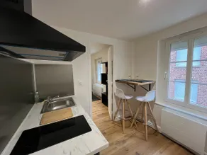 La Ruche 7 - Queen Bed - Free Parking - Quiet - Image 4