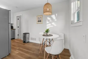 Duplex on the Bluff - Image 4