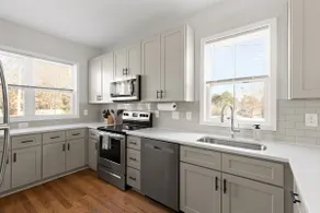 Comfort Meets Curated Style, Mins to DT Raleigh! - Image 5