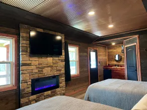 Moonshine Ford @ PigTrailLodging - Image 3