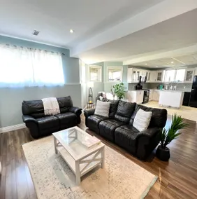 Sherkston, SAUNA & Movie Room, Close to beach! - Image 2