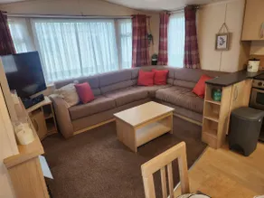 Our Happy Holiday Home - Image 2