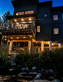 McKenzie Riverfront Cabin, Modern, near hotsprings - Image 2