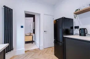 4 Bedroom House Eccles - Image 4