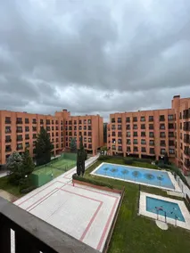 Full equipped flat with pool in Madrid - Image 4