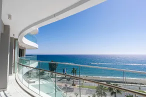 Del Mar Beachfront 'C' 2 Bedroom Residence - Image 2