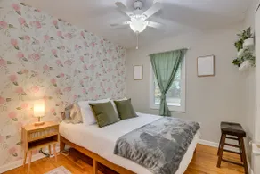 Modern Retreat! Safe, Central & Family Friendly! - Image 5