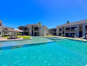 Cozy stay at a Condo Resort on Patacho Beach, AL - Image 5