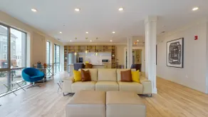 Modern Comforts ,Free Gym Access - Image 4