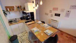 House with Authentic Charm in the Heart of Beaugency & Air Conditioning - Image 3