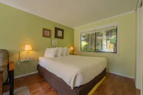 Standard Double Cabin (9) Pet Friendly - Image 5