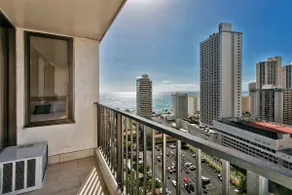 Ocean View Fully Renovated Condo at Waikiki Banyan w/Amazing Amenities - Image 5